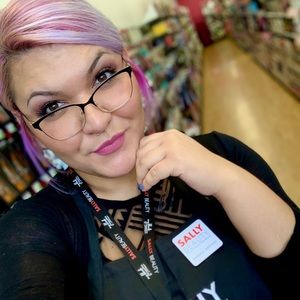 Meet your Posher, Trish